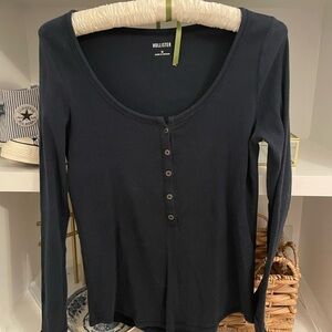 🔴HOLLISTER BUTTON UP LONG SLEEVE